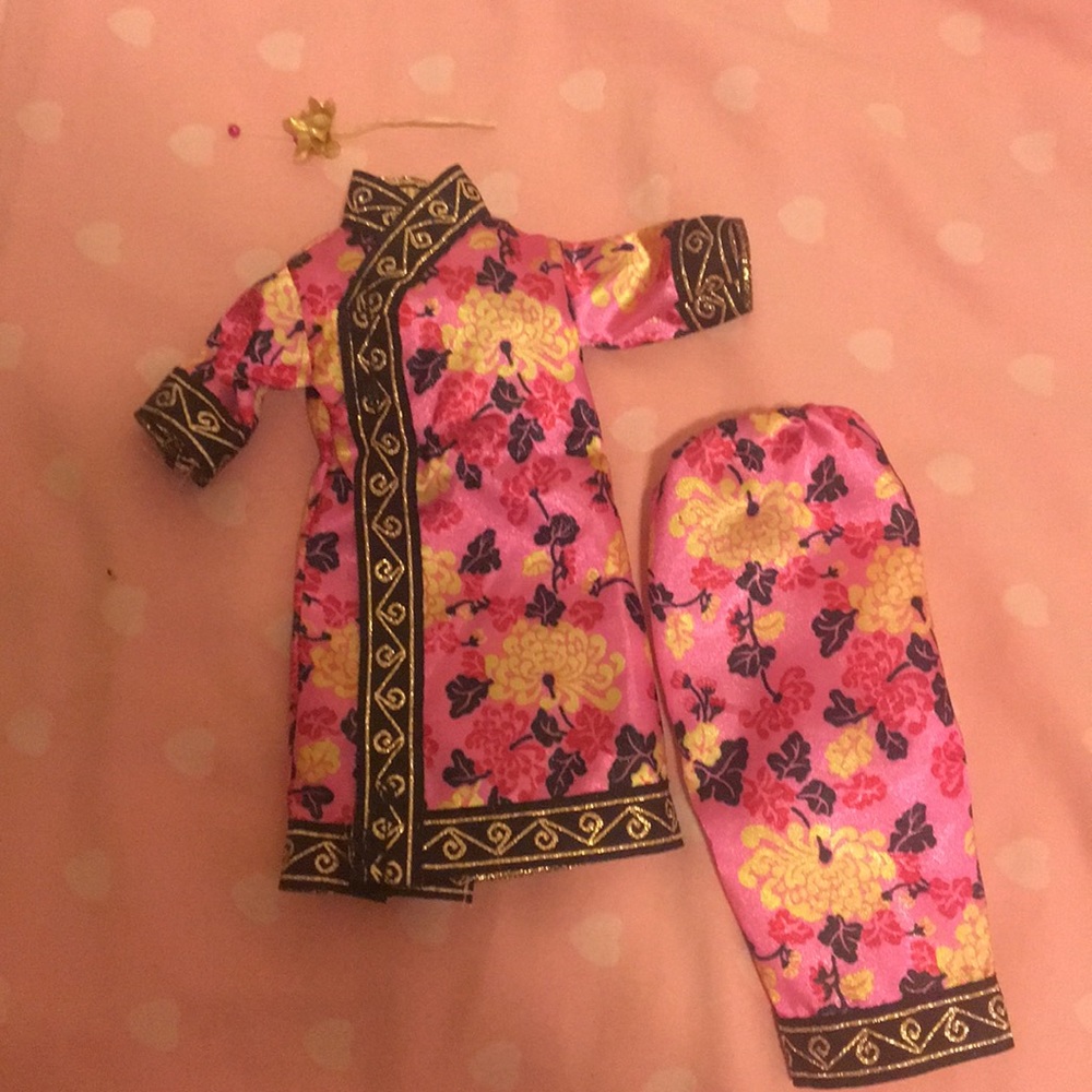 Barbie ancient Chinese dress.